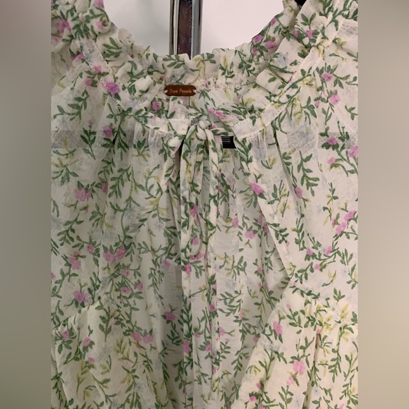 Free People Ma Cherie Floral Plunge Wrap Top Tie Neck Size: M - Picture 5 of 9